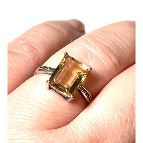 925 Sterling Silver Ring Citrine Rectangular 2.12g Size 7 - Picture 2 of 16
